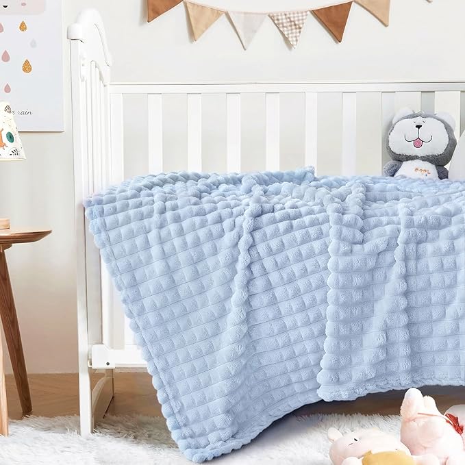 HOMRITAR Baby Blanket for Boys Soft Fluffy Fleece Toddler Blanket Stereoscopic Grid, Warmer Comfort Reversible Lightweight Bed Blankets for Infant or Newborn (Blue, 30 x 40 Inch)