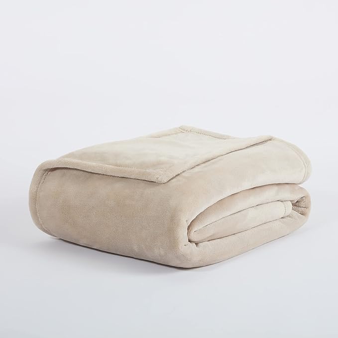 SERTA Cozy Plush Thick Fuzzy Super Soft Lightweight Throw Blanket for Bed, Couch, or Travel, Queen (90 in x 90 in), Taupe