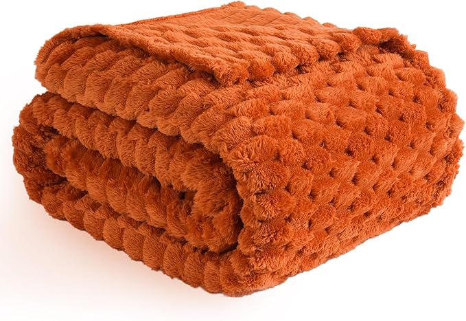 Vessia Flannel Fleece Throw Blanket, 3D Jacquard Burnt Orange Fuzzy and Warm Blanket for Couch, Sofa, Bed, 300GSM Super Soft Touch Cozy Home Decor for All Seasons (50x70 inches)