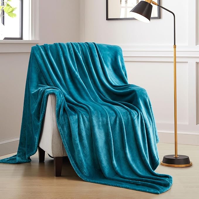 MOONLIGHT20015 Fleece Blanket King Size – Soft 400 GSM Plush Microfiber King Size Blanket, Warm Lightweight King Blanket for The Bed, 108x90 Inches, Teal