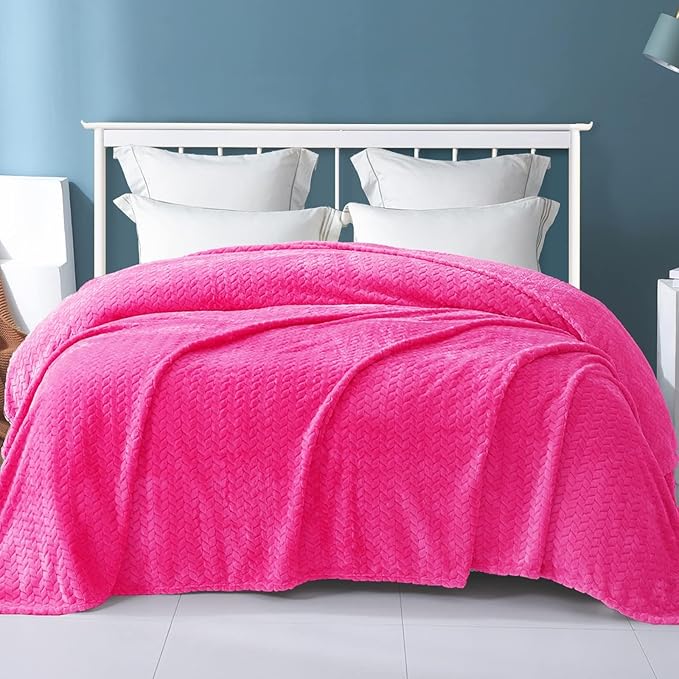 Exclusivo Mezcla Fleece King Size Blanket for Bed, 90x104 Inches Soft Cozy Jacquard Flannel Blankets, Lightweight Fuzzy Plush Warm for Women, Hot Pink