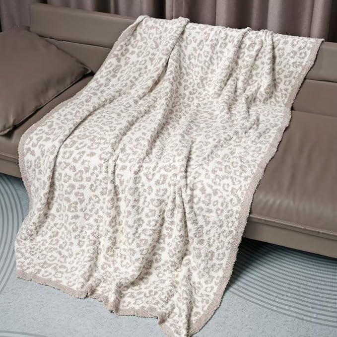 Ultra Soft Leopard Throw Blanket, Cozy Warm Reversiable Luxury Fluffy Blanket Throw Cheetah Blanket Leopard Pattern Throw for Couch Bed Sofa, 51x63 inches, Cream White