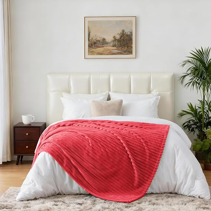 Nookly Red Twin Size Fleece Christmas Blanket, Soft Lightweight Ribbed Plush Bed Blanket, Cozy All-Season Striped Fleece Twin Throw for Bedroom and Home, 60x80 Inches