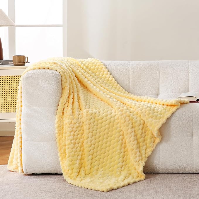 Bnuitland Light Yellow Flannel Throw Twin Size Blanket (60X80 inches), 300 GSM Fleece Cozy Warm Soft Home Decor Lightweight Bed Blanket for Adults, Suitable for All Seasons.