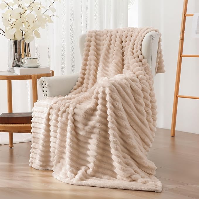 Vessia Flannel Fleece Throw Blanket for Couch,Sofa,Bed, 300GSM Striped Camel Throw Blanket for Adults and Kids, Super Soft Warm Cozy Lightweight Home Decor for All-Season(50x70inch)