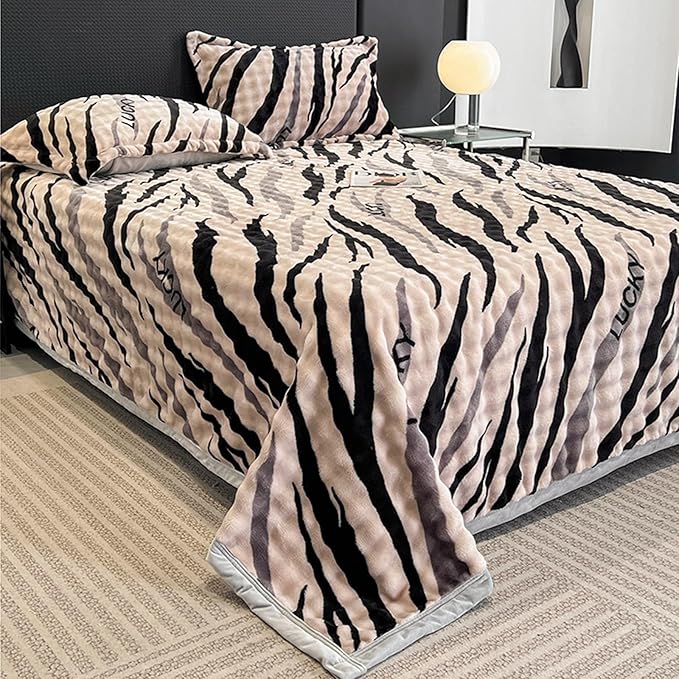 Fleece Bed Blankets Throw Size - Soft Lightweight Plush Fuzzy Cozy Luxury Blanket Microfiber Throw for Couch Bed,All-Season Breathable,40x60 Inches