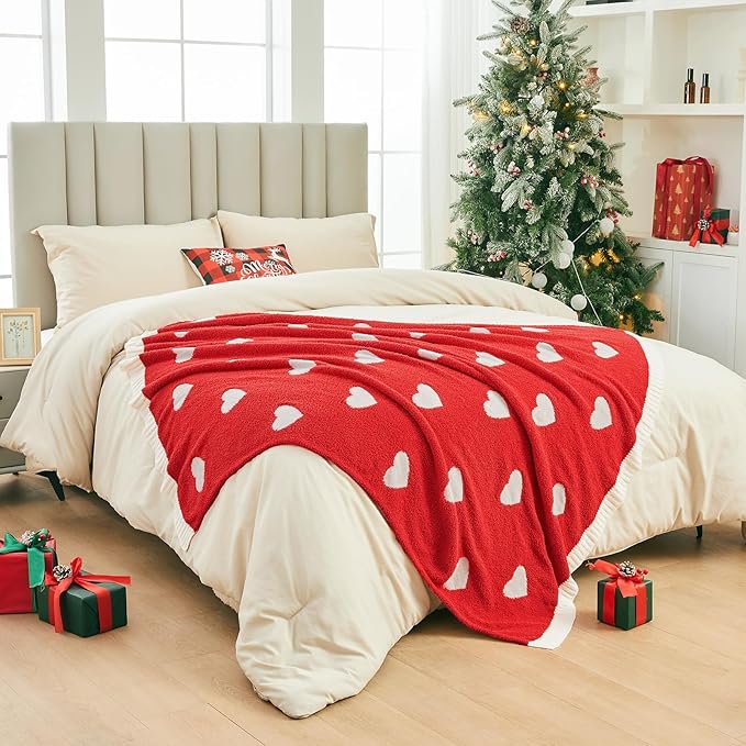 CozeCube Valentine's Day Love Heart Throw Blanket, Super Soft Romantic Fullfy Microfiber, Reversible Featival Blankets for Couch Bed Sofa, Warm Knit Christmas Decorative Gift Blankets, Red 50"X60"