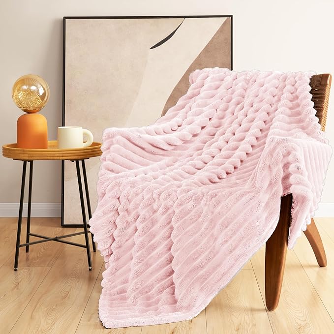 Soft Pink Twin Blanket for Bed - Cozy Warm Fleece Blanket for Girls Women, Fluffy Soft Bed Blankets Graduation Birthday Gifts for Her Him, Spring Home School Dorm Decor, Pink, 60x80 Inches