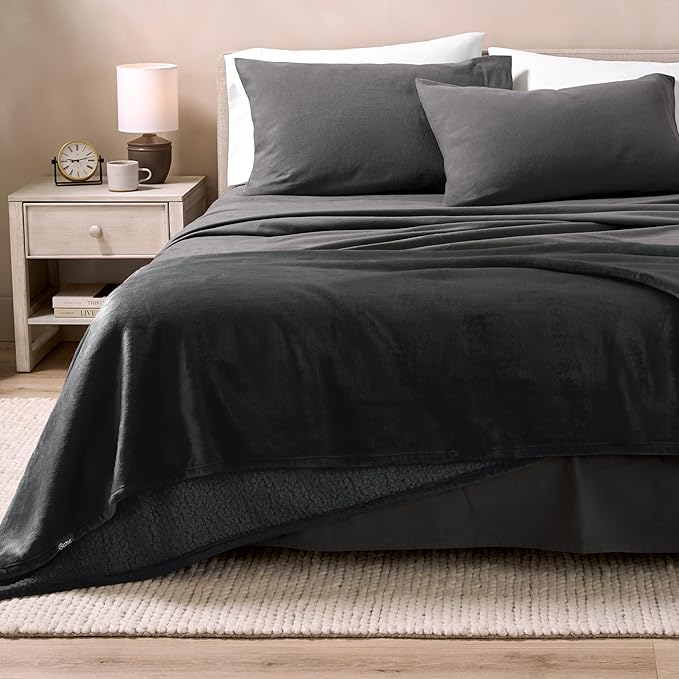 Bare Home Sherpa Fleece Blanket - Twin/Twin Extra Long - Blanket for Bed, Sofa, and Couch - Warm & Lightweight - Fluffy & Soft - Reversible (Twin/Twin XL, Black with Black Sherpa)