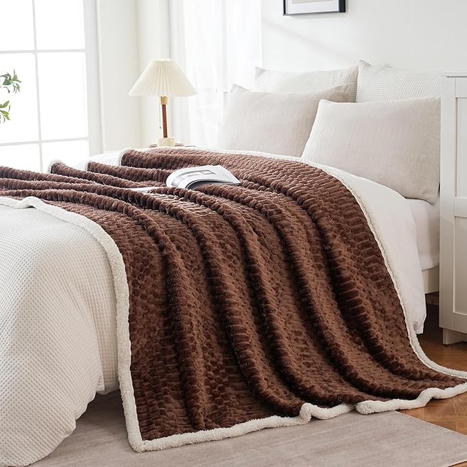 Sherpa Throw Blanket for Couch Flannel Cozy Soft Thick Blanket Warm Twin Blanket for Bed Fleece Home Decor Gifts, Z01 - Dark Coffee, 60"*80"