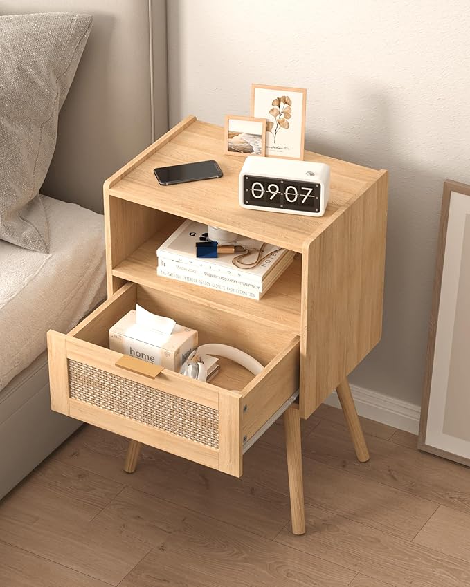 Nightstand,Modern Bedside Table with Storage Drawer and Open Wood Shelf, Accent Night Stand with Solid Wood Legs for Living Room, Bedroom and Small Spaces,Easy Assembly (Oak-Rattan)
