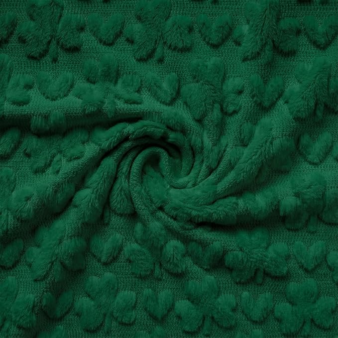 Horaldaily St. Patrick's Day Solid Blanket Throw, Drak Green Shamrock Heart Soft Fuzzy Plush Faux Fur Cozy Blankets for Couch Sofa Bed Lounging, Ideal Gifts for Kids Adults Wife Self, 50x60