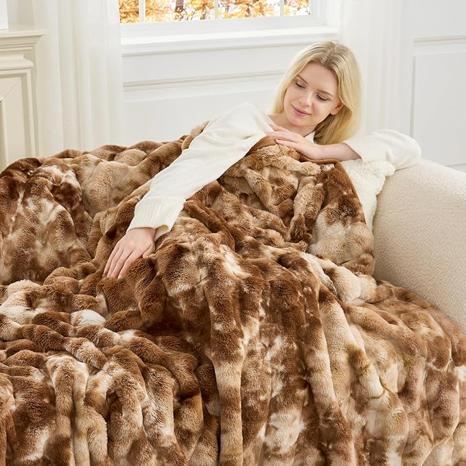 Cozy Bliss Deluxe Striped Rabbit Faux Fur Throw Blanket, Soft Fluffy Warm Plush Blanket for Winter, Modern Homr Decor, Tie-dye Brown 60"x80"