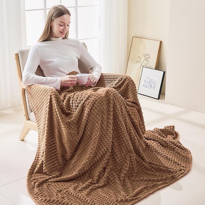 EMME Fleece Blanket Twin Size Luxury Flannel for Couch Bed Sofa Chair, Soft, Plush, Warm and Cozy Blanket with Geometric Grid Design (Brown, 60'' x 80'')