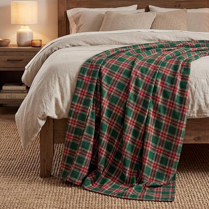 Horaldaily Dark Green Red Farmhouse Plaid Spring Decorative Blanket Throw, Christmas Rustic Soft Lightweight Blanket for Couch Sofa Bed Lounging Decoration, Ideal Gifts for Kids Adults Self, 50x60