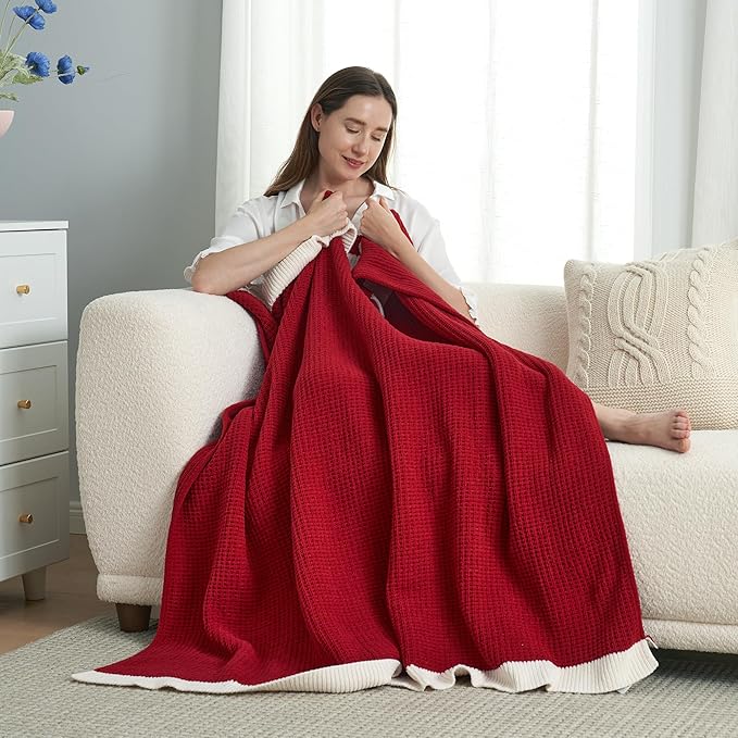 Amélie Home Chenille Waffle Throw Blanket for Couch, Soft Cozy Knit Blanket Warm Decorative Throw for Sofa, 50"x60", Christmas Red