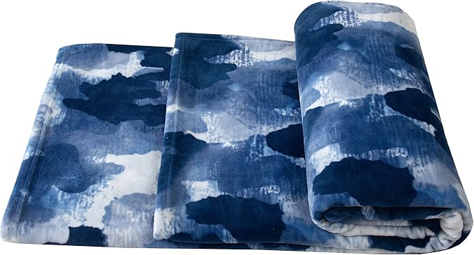 Elegant Comfort Luxury Velvety Feel Blanket, All-Season Lightweight Blanket, Ultra Plush, Soft, Cozy-Fuzzy Flannel Fleece for Couch, Sofa, Bed, Travel, Camouflage Design, Twin/Twin XL, Blue