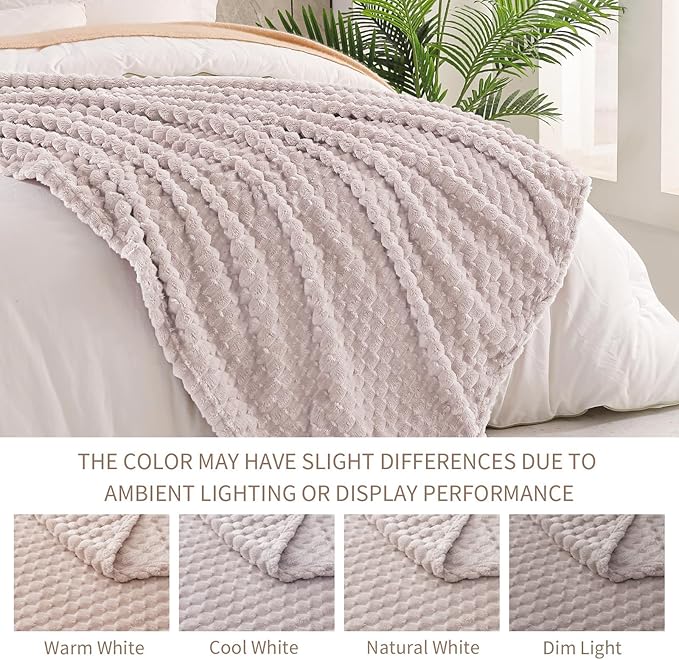 Exclusivo Mezcla Fleece Throw Blanket for Couch, Extra Large Fuzzy Camel Bed Blankets, Soft Cozy Plush Sofa Throws for All Seasons, 50x70 Inches