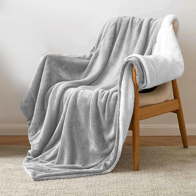MOONLIGHT20015 Sherpa Fleece Twin Blanket - (Light Grey, 60X80 Inches) Warm and Fluffy Blankets for Winter - Reversible Thick and Cozy Twin Size Blankets for Bed, Camping and Travel