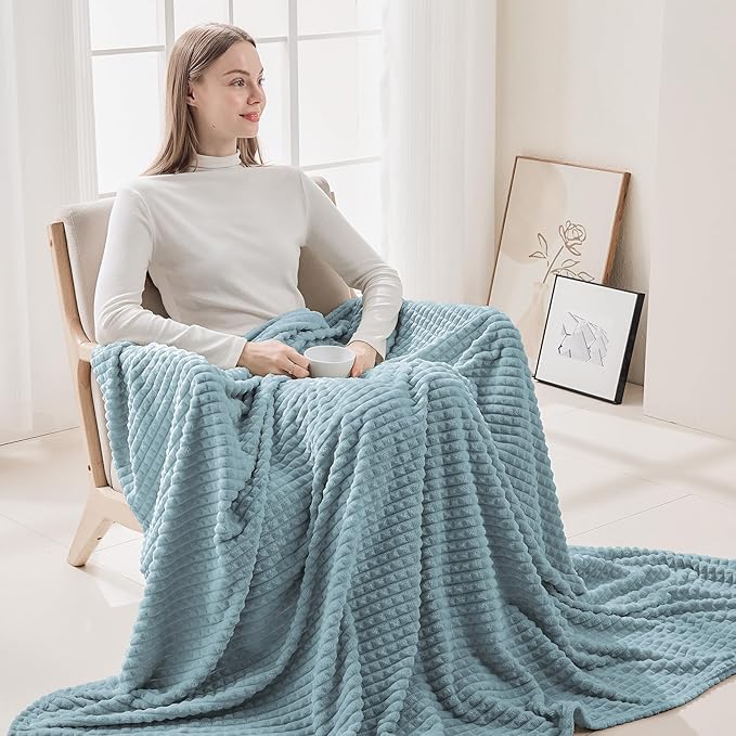 EMME Fleece Throw Blanket Luxury Flannel for Couch Bed Sofa Chairl, Soft, Plush, Warm and Cozy Blanket with Geometric Grid Design (Teal, 60'' x 80'')