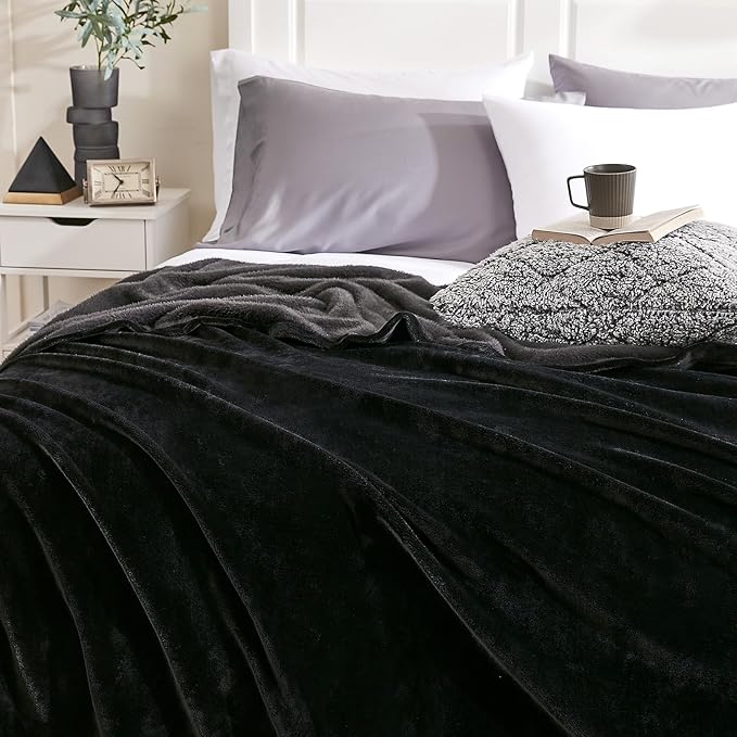 Hansleep Fleece Black Twin Blanket, Super Soft Flannel Fuzzy Plush Cozy Blanket for All Seasons, Black, Twin 60x80 Inches