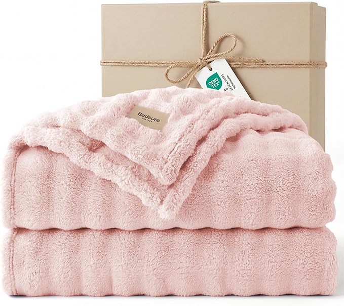 Bedsure 3D Fleece Bubble Blanket - GentleSoft Pink Queen Blanket for Bed Sofa Girls Room Decor - Luxury Soft Cozy Spring Gifts for Her Women, Lightweight, All Seasons, Crystal Pink, 90"×90"