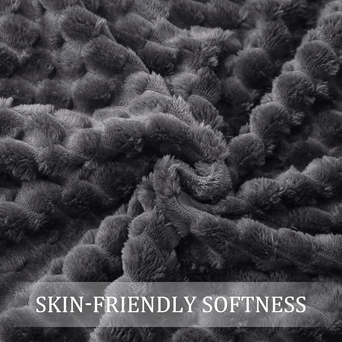 Exclusivo Mezcla Fleece Throw Blanket for Couch, Extra Large Fuzzy Dark Grey Bed Blankets, Soft Cozy Plush Sofa Throws for All Seasons, 50x70 Inches