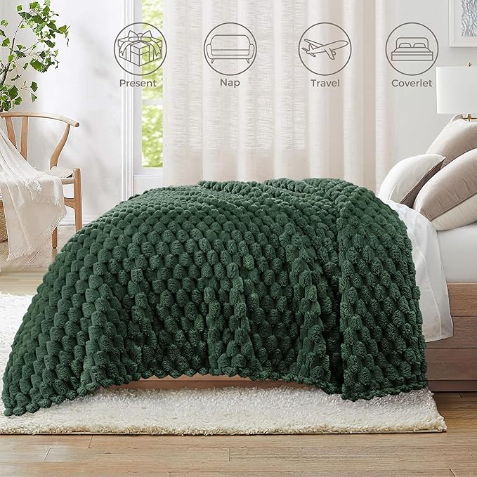 Whale Flotilla King Size Blanket for Bed with Jacquard Pattern, Fuzzy Soft Cozy Exquisite Blankets for All Season, Warm and Fluffy, 90x104 Inch, Emerald Green