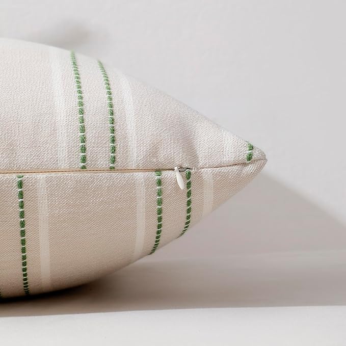 Hckot Spring Throw Pillow Covers 18x18 Set of 2 Grass Green Pillow Covers Farmhouse Decorative Pillows Textured Linen Square Cushion Covers for Sofa Couch Bed Living Room Decor(Grass Green)