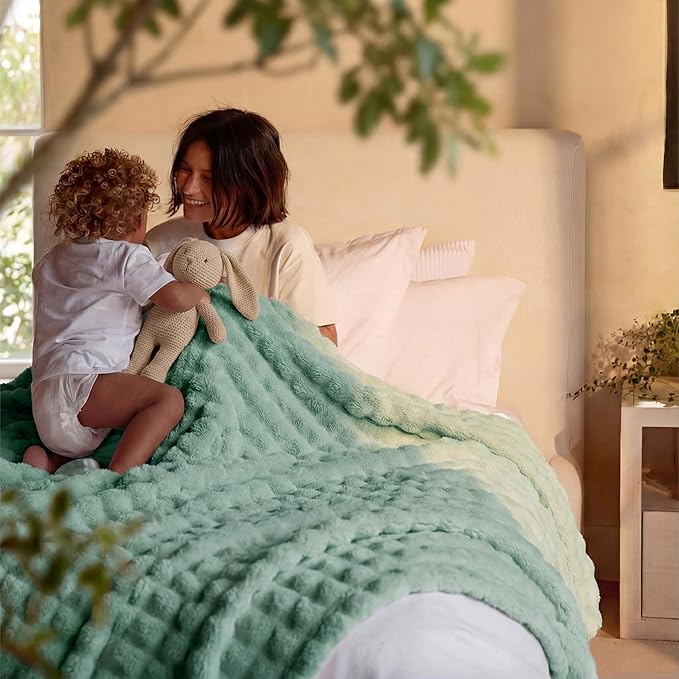 Bedsure 3D Fleece Bubble Blanket - GentleSoft Green Queen Blanket for Bed Sofa Room Decor - Luxury Soft Cozy Gifts for Women, Lightweight, All Seasons, Sage Green, 90"×90"