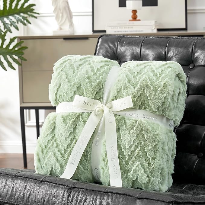 Cozy Bliss Faux Fur Textured Throw Blanket for Bed Super Soft Fuzzy Couch Blanket Gift for Women Premium 3D Ribbed Jacquard All Season Use Sage Green Zigzag 60"*80"