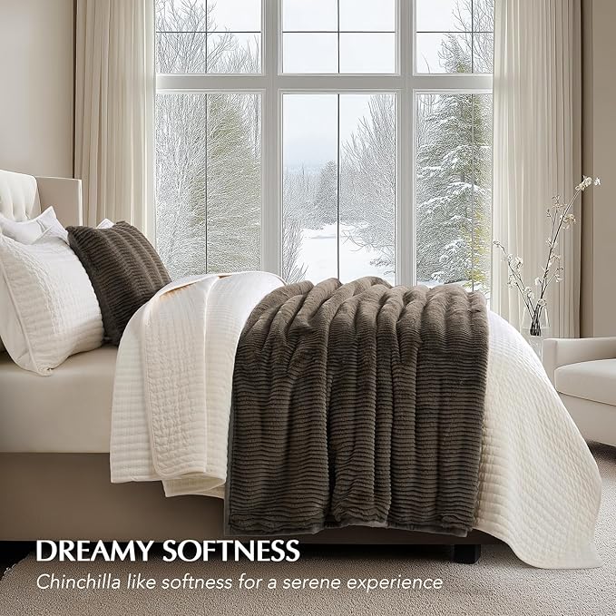 EVERGRACEHOME Ultra Soft Faux Fur Throw Blanket for Couch, Luxury Sculpted Texture Faux Rabbit Fur Blanket for Bed, Fluffy Thick Plush Warm Fuzzy Throw, 920GSM (Dark Taupe, 60''x80'')
