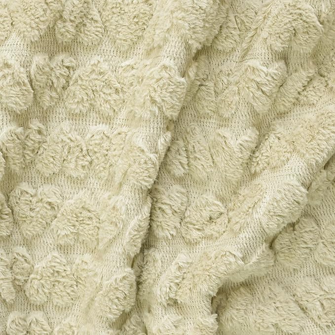 Horaldaily Valentine Blanket Throw, Beige Cute Love Heart Soft Fuzzy Plush Faux Fur Cozy Blankets for Couch Sofa Bed Lounging, Ideal Gifts for Kids Adults Wife Self, 50x60