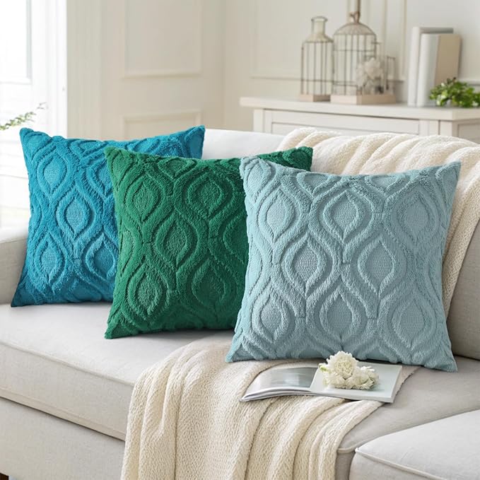 decorUhome Summer Throw Pillow Covers 18x18 Inch Set of 2, Soft Plush Faux Wool Aqua Solid Couch Pillow Covers, Accent Farmhouse Neutral Square Pillow Cases for Sofa Bed Living Room