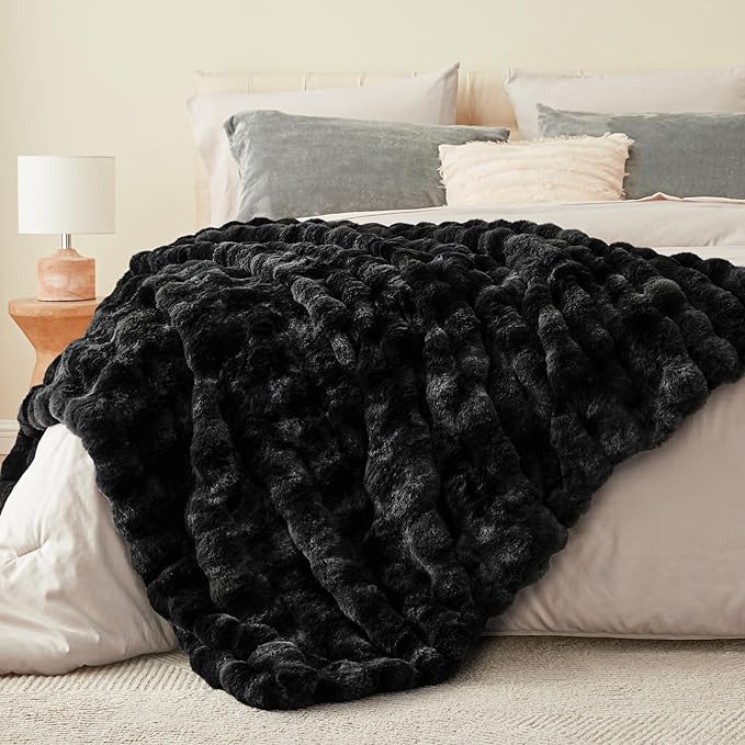 BEDELITE Faux Fur Throw Blanket for Couch, Decorative Tie-Dye Black Plush Bubble Blanket - Super Soft & Cozy Fluffy Faux Rabbit Fur Blanket for Women Gift, 60x80 Inches