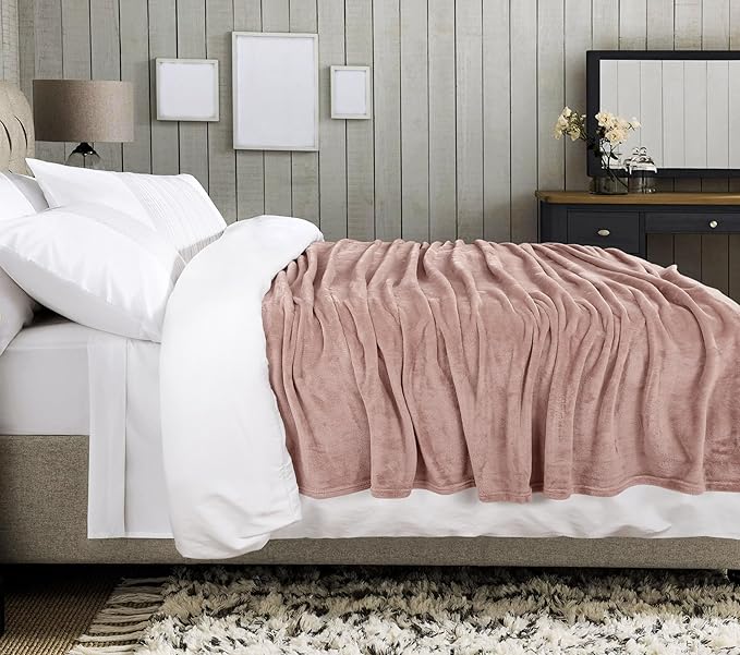 Utopia Bedding Rose Pink Fleece Blanket California King Size Lightweight Fuzzy Soft Anti-Static Microfiber Bed Blanket (102x96 Inch)