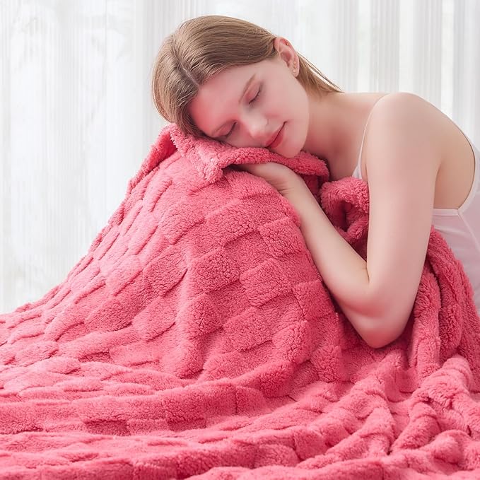 NEWCOSPLAY Super Soft Throw Blanket Coral Pink Premium Silky Flannel Fleece 3D Checkered Lightweight Bed Blanket All Season Use (Coral Pink Checkered, Throw(50"x70"))