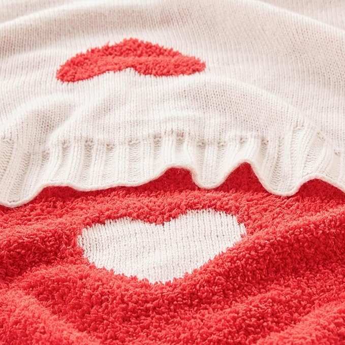 CozeCube Valentine's Day Love Heart Throw Blanket, Super Soft Romantic Fullfy Microfiber, Reversible Featival Blankets for Couch Bed Sofa, Warm Knit Christmas Decorative Gift Blankets, Red 60"X80"