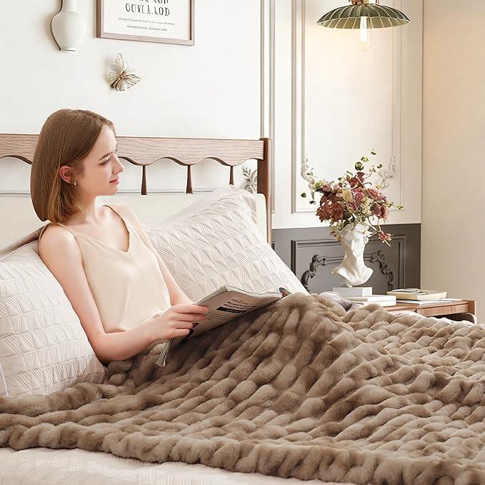 Ultra Soft Luxury Faux Fur Throw Blanket for Couch, Fuzzy Fluffy Plush Warm Cozy Ruched Blanket for Sofa Bedroom Living Room, Elegant Gift Idea for Women (50"x60",Tie-dye Coffee)