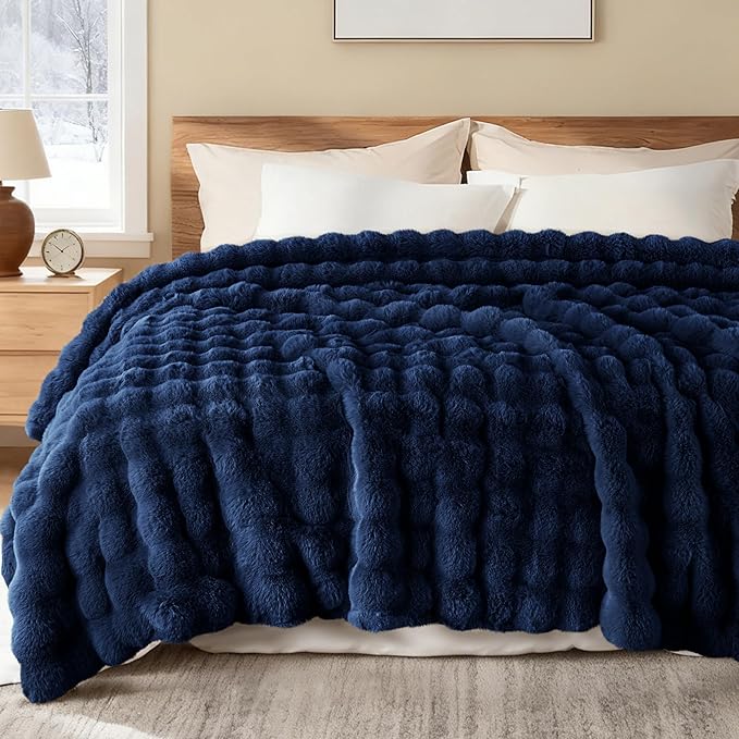 Exclusivo Mezcla Faux Fur Queen Size Blanket for Bed, Luxury Reversible 3D Rabbit Bubble Fuzzy Thick Sherpa Blankets for Winter, Plush Fleece Warm Cozy Bed Throw, 90x90 Inches, Navy Blue