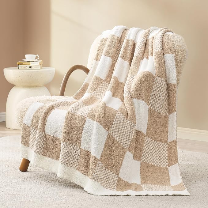 Snuggle Sac Checkered Blanket, Beige Throw Blanket for Couch Plaid Microfiber Fluffy Warm Cozy Fuzzy Soft Throw Blanket Reversible Checkerered Blankets for Sofa, Chair, Bed, 50x60 inches