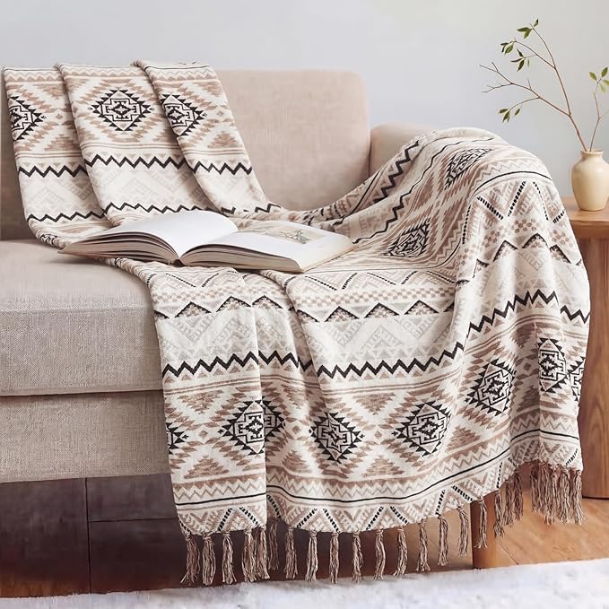 CASAAGUSTO Boho Throw Blanket - Brown White Decorative Blankets with Tassel, Printed Flannel Bohemian Blanket for Chair, Bed, Sofa, Couch(60 * 80, Brown White)