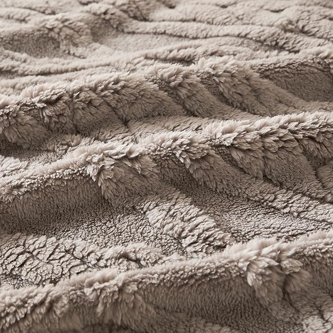 COOVA Taupe Fleece King Blanket for Bed - Super Soft Cozy Plush Fuzzy Blanket for Sofa,Premium Sherpa Warm Large Throw for Women,Couch,Chair,90x102 Inches
