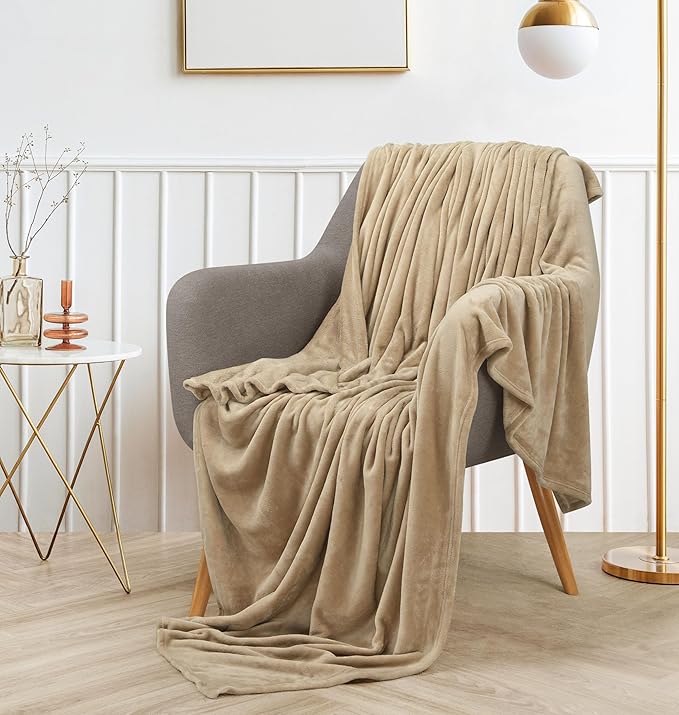Utopia Bedding Camel Fleece Blanket Twin Size Lightweight Fuzzy Soft Anti-Static Microfiber Bed Blanket (60x80 Inch)