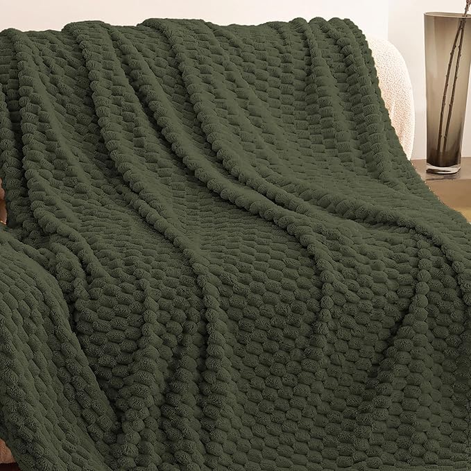 Super Soft Fleece Twin Blanket 50x70 Inches for Couch, Premium Silky with 3D Imitation Turtle Shell Jacquard Decorative Blankets, Lightweight and Cozy for Sofa.Green