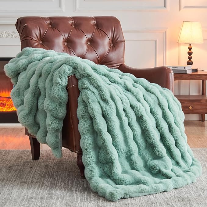 NEWCOSPLAY Faux Fur Throw Blanket Sage Green Luxury Fluffy Thick Warm Bubble Blanket for Couch Sofa Bed 1000GSM (New Sage Green Bubble Thick, Throw(50"x60"))