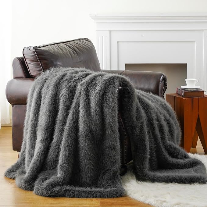 BATTILO HOME Luxury Fluffy Grey Faux Fur Throw Blanket, Cozy Warm Fur Blanket for Couch, Sofa, Chair, Bed, Plush Fuzzy Fur Throws with Long Pile, 50"x60"