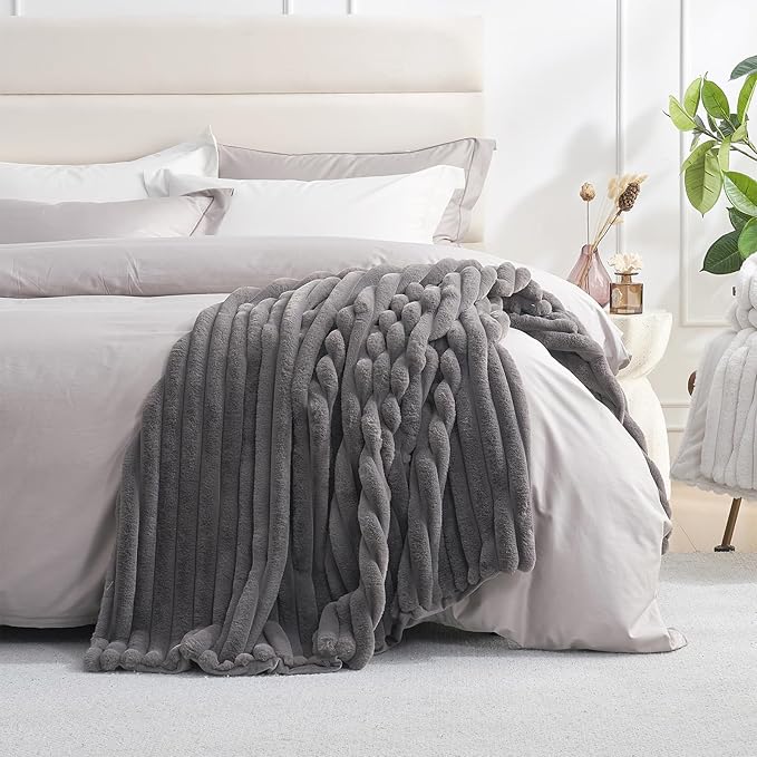 Amélie Home Faux Fur Throw Blanket for Couch, Cozy Fuzzy Fluffy Fur Luxurious Soft Striped Plush Gift Blankets for Family Sofa Chair Bedroom, 60"x80", Charcoal Grey