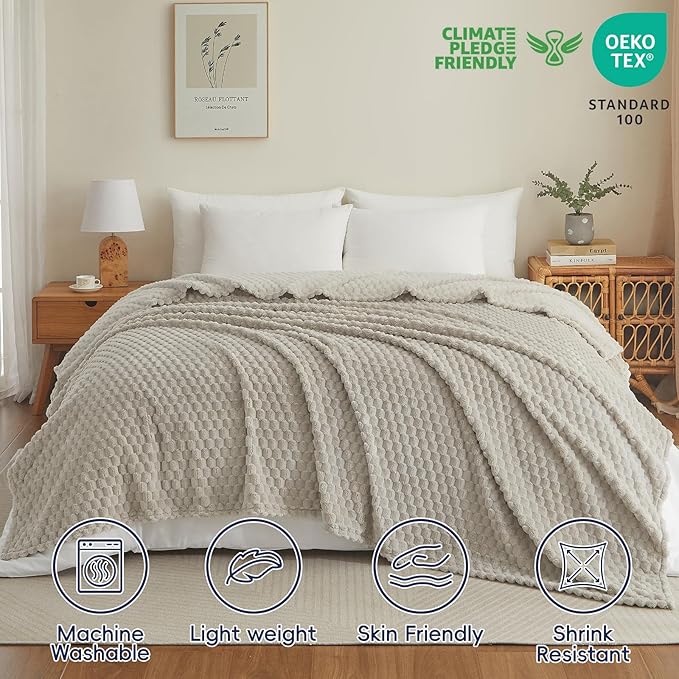 PHF Ultra Soft Flannel Fleece Blanket Twin Size, Lightweight 3D Jacquard Fleece Blanket, No Shedding, No Pilling, Luxury 340GSM Aesthetic Fluffy Cozy Bedding for Bed Room Decor, 66"x90", Taupe