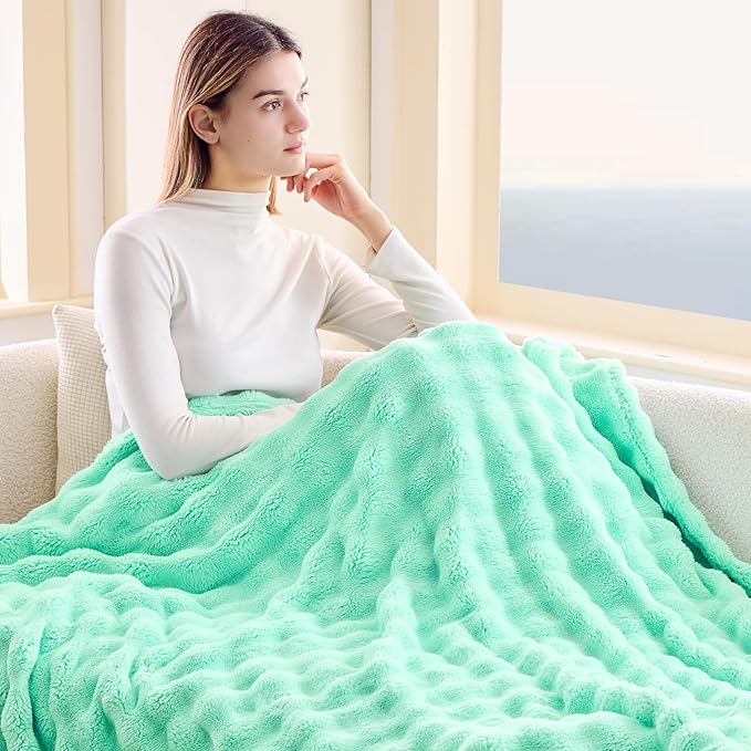 NEWCOSPLAY Throw Blanket for Couch Aqua Super Soft Flannel Fleece 3D Bubble Lightweight Bed Blanket All Season Use (Aqua, Throw(50"x60"))